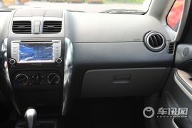 长安铃木-天语SX4-两厢 改款1.6L舒适型 AT