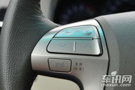 比亚迪-比亚迪M6-尊稳版 2.4L 自动 尊贵型