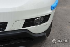 比亚迪-比亚迪S6-2.0MT豪华型