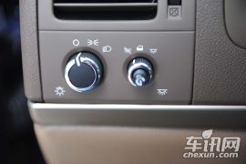 通用别克-别克GL8-2.4L LT行政版