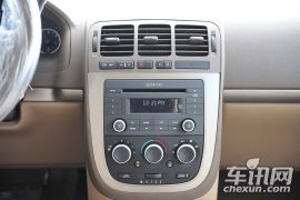 通用别克-别克GL8-2.4L LT行政版