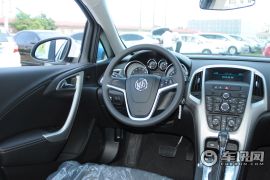 通用别克-英朗-XT 1.6L 自动时尚版