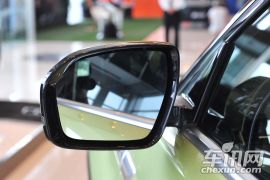 路虎-极光-2.0T 5门耀致版