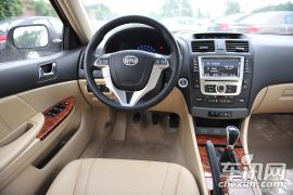 比亚迪-比亚迪G6-2.0L 手动豪华型