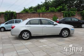 比亚迪-比亚迪G6-1.5TI 手动尊贵型