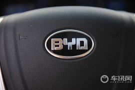 比亚迪-比亚迪G6-2.0L 手动尊贵型