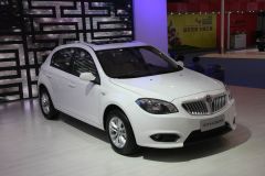 华晨中华-中华H320