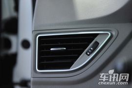 东风标致-标致308-1.6L手动优尚版