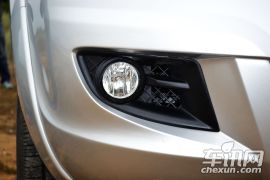 江铃汽车-域虎-2.4T两驱柴油手动(LX)