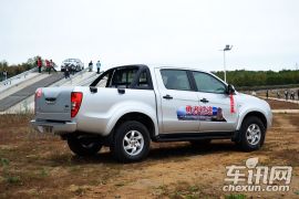 江铃汽车-域虎-2.4T两驱柴油手动(LX)