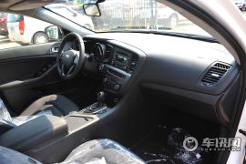 东风悦达起亚-起亚K5-2.0L GL AT