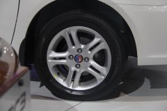 吉利汽车-英伦SC6