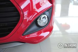 现代-Veloster飞思- 1.6T 自动豪华版