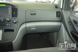 现代-现代辉翼-2.4L 豪华版