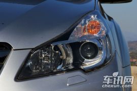 斯巴鲁-傲虎-2.5i 运动导航版