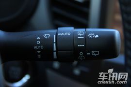 斯巴鲁-傲虎-2.5i 运动导航版