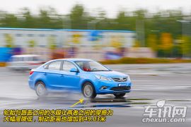 长安汽车-长安逸动EADO-1.6L AT 尊贵型