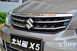昌河铃木-北斗星X5 1.4L STD