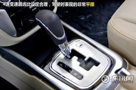 长安汽车-长安逸动EADO-1.6L MT 豪华型