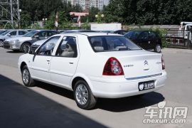 东风雪铁龙-爱丽舍-1.6手动尊贵型