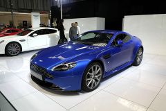 阿斯顿·马丁-Vantage