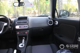 上海汽车-MG3-1.5L 自动精英版