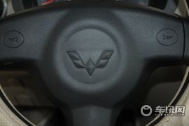 上汽通用五菱-五菱宏光-1.4L 标准型  ￥5.48