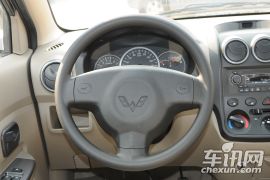 上汽通用五菱-五菱宏光-1.4L 标准型 