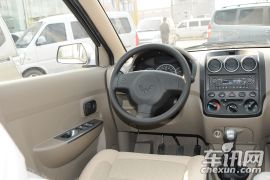 上汽通用五菱-五菱宏光-1.4L 标准型 