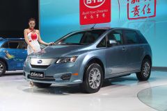 比亚迪-比亚迪e6