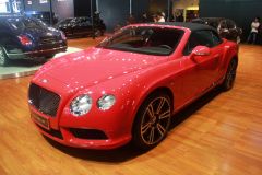宾利-欧陆GTC V8