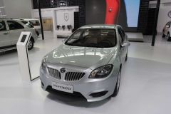 华晨中华-中华H320