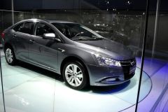 东风裕隆-纳智捷 5