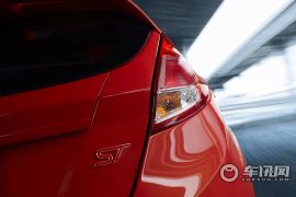 海外版福特嘉年华ST
