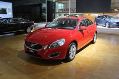 沃尔沃-沃尔沃S60