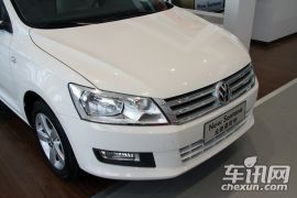 上海大众-桑塔纳