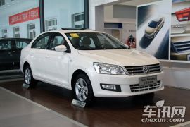 上海大众-桑塔纳