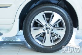 现代-新胜达(进口)-2.4 豪华版 七座四驱