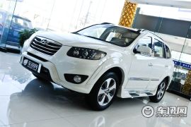 现代-新胜达(进口)-2.4 豪华版 七座四驱