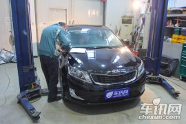 东风悦达起亚-起亚K2-三厢 1.4L AT GLS纪念版