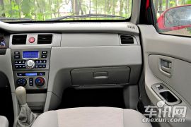 天津一汽-夏利N5-1.3MT豪华型