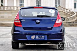 北京现代-北京现代i30（停产）-2.0 自动尊享型