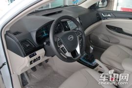 比亚迪-比亚迪速锐-1.5L 手动豪华型