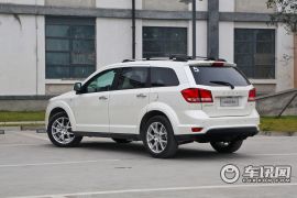 道奇-酷威-3.6L 四驱旗舰版