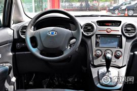 起亚-新佳乐-2.0 7座自动标准版