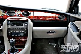 上海汽车-MG 7-1.8T MT 舒适版