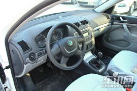 上海大众斯柯达-明锐-1.6L 手动逸致版