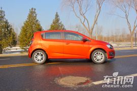 通用雪佛兰-爱唯欧-两厢 1.6 AT SX