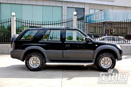 陆风汽车-陆风X6-2.8两驱超值版