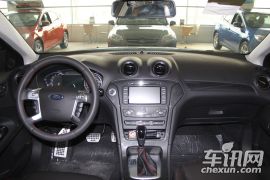 长安福特-蒙迪欧-致胜-2.0升 GTDi240 旗舰运动版